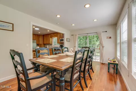 Dining - 123 Mashburn Lane Erwin Tn 37650, Erwin, TN 37650 photo 2 of 2
