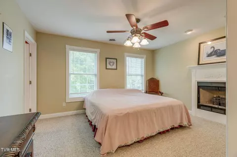 Bedroom - 123 Mashburn Lane Erwin Tn 37650, Erwin, TN 37650 photo 1 of 9