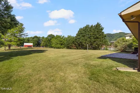 Exterior - 320 Mountain View Street Erwin Tn 37650, Erwin, TN 37650 photo 5 of 12