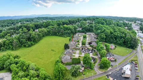 View/Area - 1842 Cottage Drive 17 Greeneville Tn 37745, Greeneville, TN 37745 photo 5 of 6