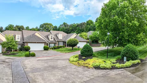 Exterior - 1842 Cottage Drive 17 Greeneville Tn 37745, Greeneville, TN 37745 photo 8 of 10