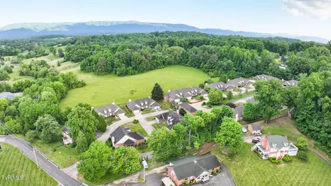 View/Area - 1842 Cottage Drive 17 Greeneville Tn 37745, Greeneville, TN 37745 photo 6 of 6