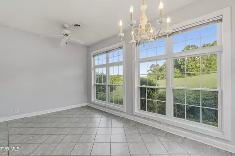 Dining - 1842 Cottage Drive 17 Greeneville Tn 37745, Greeneville, TN 37745 photo 1 of 1