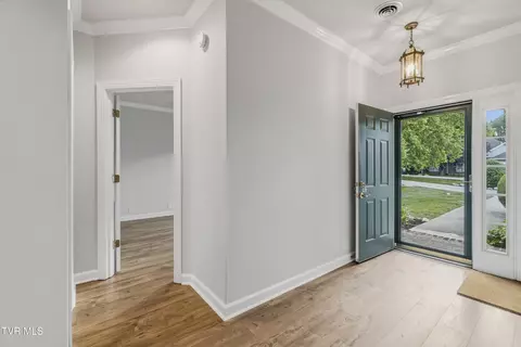 Entry Way - 1842 Cottage Drive 17 Greeneville Tn 37745, Greeneville, TN 37745 photo 1 of 3