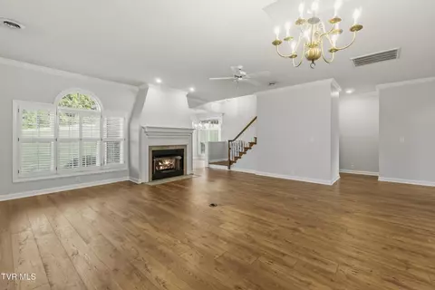 Living - 1842 Cottage Drive 17 Greeneville Tn 37745, Greeneville, TN 37745 photo 1 of 4