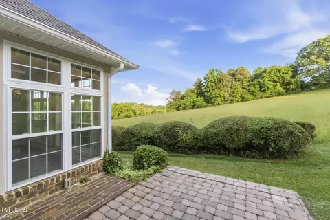 Exterior - 1842 Cottage Drive 17 Greeneville Tn 37745, Greeneville, TN 37745 photo 3 of 10