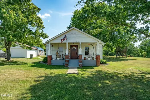 380 Riverview Drive Johnson City Tn 37601, Johnson City, TN 37601