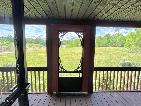 Exterior - 4946 Pole Bridge Road Wise Va 24293, Wise, VA 24293 photo 7 of 31