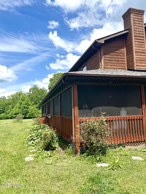 Exterior - 4946 Pole Bridge Road Wise Va 24293, Wise, VA 24293 photo 3 of 31