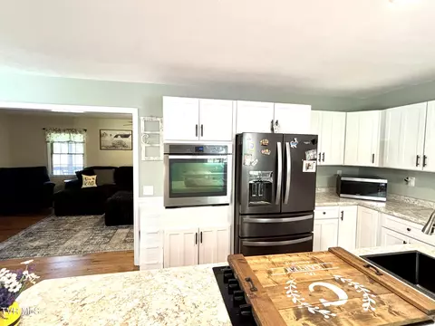 Kitchen - 4946 Pole Bridge Road Wise Va 24293, Wise, VA 24293 photo 12 of 15