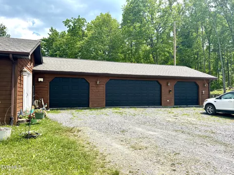 Exterior - 4946 Pole Bridge Road Wise Va 24293, Wise, VA 24293 photo 6 of 31