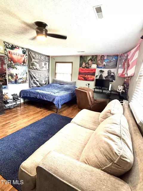 Bedroom - 4946 Pole Bridge Road Wise Va 24293, Wise, VA 24293 photo 6 of 6