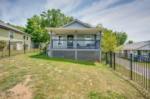 368 Lynn Avenue Kingsport Tn 37665, Kingsport, TN 37665