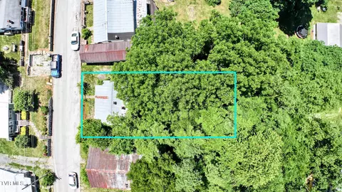 321 Leonard Street Greeneville Tn 37745, Greeneville, TN 37745 photo 2