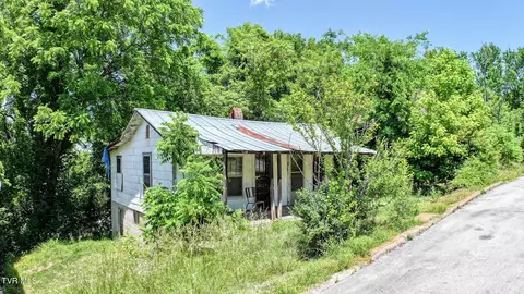 321 Leonard Street Greeneville Tn 37745, Greeneville, TN 37745 photo 6