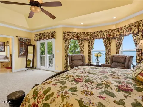 Bedroom - 1881 Pointe Drive Talbott Tn 37877, Talbott, TN 37877 photo 3 of 10
