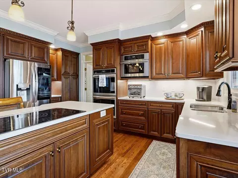 Kitchen - 1881 Pointe Drive Talbott Tn 37877, Talbott, TN 37877 photo 3 of 7