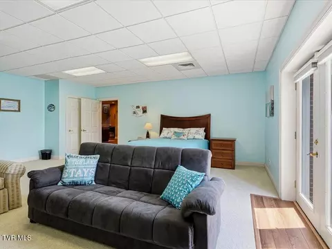 Bedroom - 1881 Pointe Drive Talbott Tn 37877, Talbott, TN 37877 photo 10 of 10