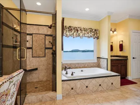 Bath - 1881 Pointe Drive Talbott Tn 37877, Talbott, TN 37877 photo 4 of 8