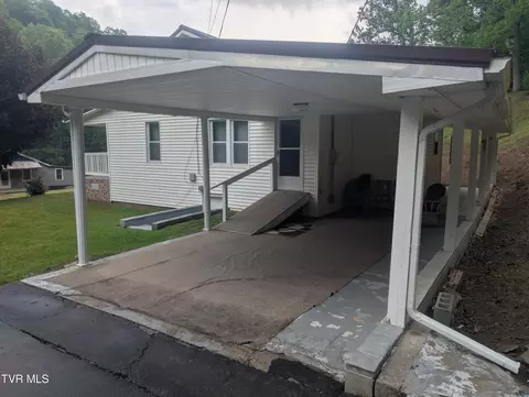 Other - 9912 Sandlick Road Bee Va 24217, Bee, VA 24217 photo 2 of 12