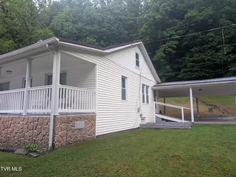Other - 9912 Sandlick Road Bee Va 24217, Bee, VA 24217 photo 1 of 12