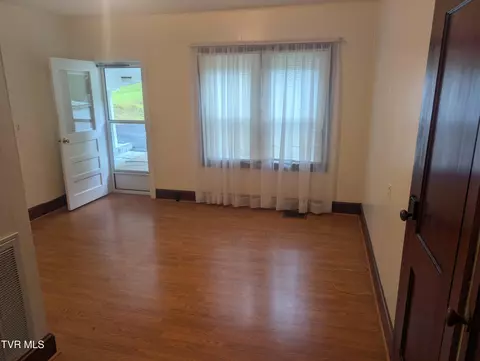 Other - 9912 Sandlick Road Bee Va 24217, Bee, VA 24217 photo 5 of 12