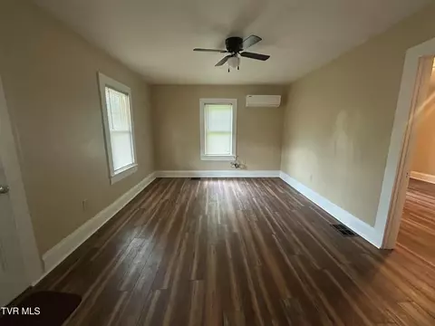 Living - 518 Spring Avenue Wise Va 24293, Wise, VA 24293 photo 1 of 5