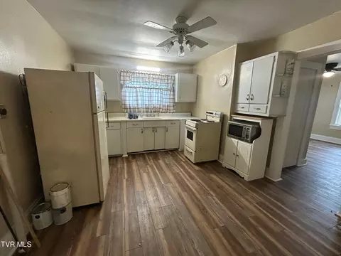 Kitchen - 518 Spring Avenue Wise Va 24293, Wise, VA 24293 photo 1 of 1