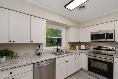 630 Briar Patch Lane Greeneville Tn 37745, Greeneville, TN 37745 photo 19