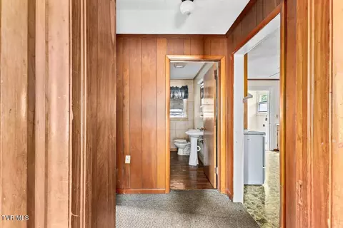 Entry Way - 201 Melrose Street Hampton Tn 37658, Hampton, TN 37658 photo 1 of 1