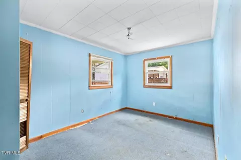 Bedroom - 201 Melrose Street Hampton Tn 37658, Hampton, TN 37658 photo 2 of 6