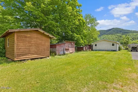 Exterior - 115 Alexander Street Hampton Tn 37658, Hampton, TN 37658 photo 3 of 4
