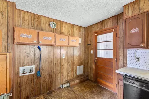 Other - 115 Alexander Street Hampton Tn 37658, Hampton, TN 37658 photo 4 of 5