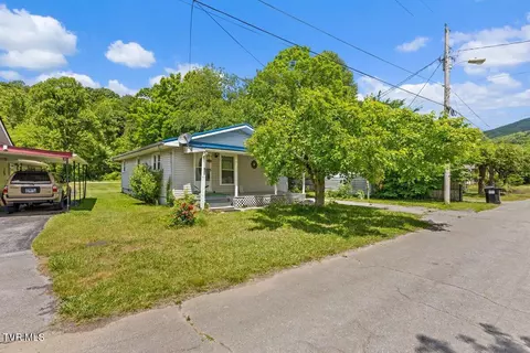 Exterior - 115 Alexander Street Hampton Tn 37658, Hampton, TN 37658 photo 2 of 4