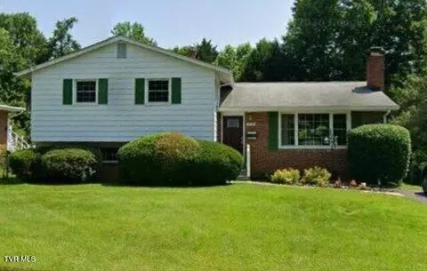 3502 Country Hill Drive Fairfax Va 22030, Fairfax, VA 22030