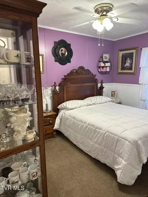 Bedroom - 132 Elliott Avenue Erwin Tn 37650, Erwin, TN 37650 photo 3 of 4