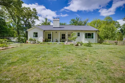 911 Woodland Avenue Johnson City Tn 37601, Johnson City, TN 37601