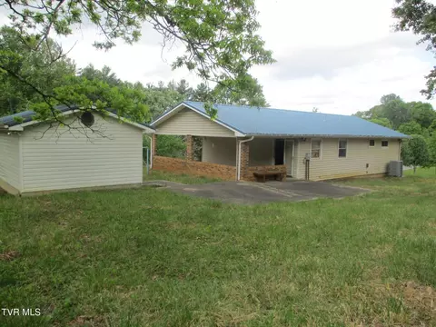 Exterior - 270 Forrest Road Fall Branch Tn 37656, Fall Branch, TN 37656 photo 12 of 20