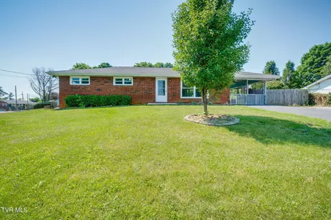 1815 Hutchinson Drive Kingsport Tn 37660, Kingsport, TN 37660