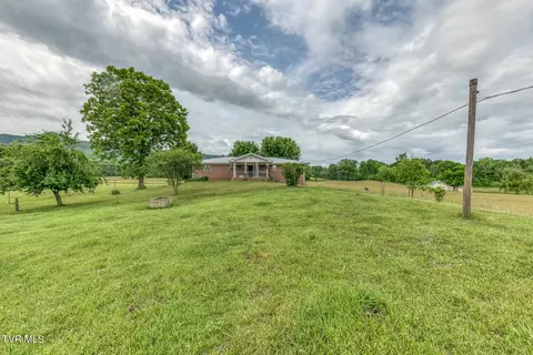 Exterior - 2390 Highway 107 Chuckey Tn 37641, Chuckey, TN 37641 photo 20 of 21