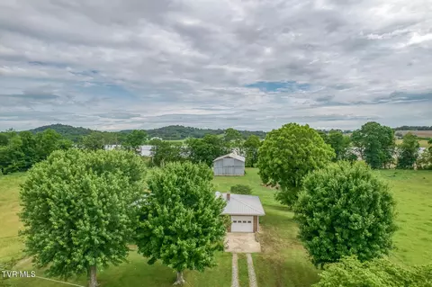 Exterior - 2390 Highway 107 Chuckey Tn 37641, Chuckey, TN 37641 photo 2 of 21