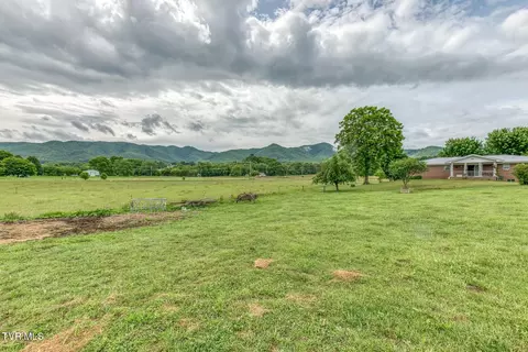 Exterior - 2390 Highway 107 Chuckey Tn 37641, Chuckey, TN 37641 photo 19 of 21