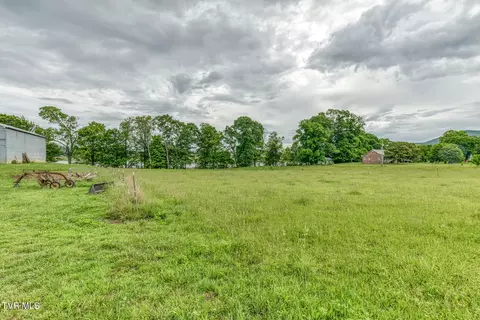Exterior - 2390 Highway 107 Chuckey Tn 37641, Chuckey, TN 37641 photo 12 of 21