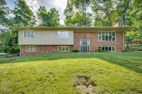 400 Old Castle Road Kingsport Tn 37660, Kingsport, TN 37660