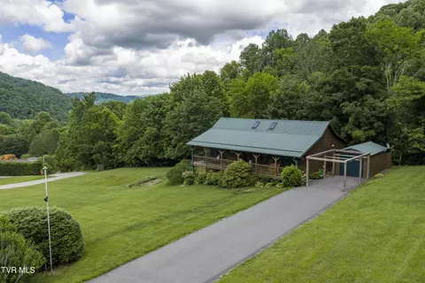 117 Seth Street Roan Mountain Tn 37687, Roan Mountain, TN 37687