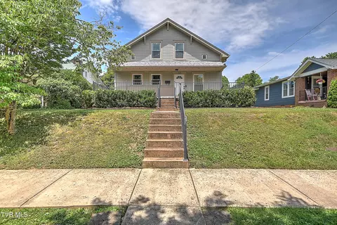 909 E Holston Avenue Johnson City Tn 37601, Johnson City, TN 37601