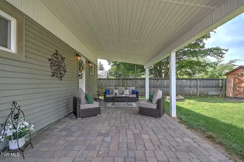 Exterior - 909 E Holston Avenue Johnson City Tn 37601, Johnson City, TN 37601 photo 13 of 19