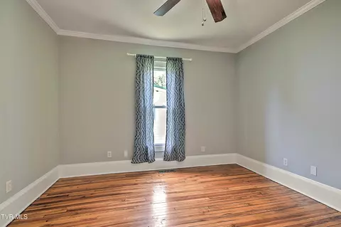 Bedroom - 909 E Holston Avenue Johnson City Tn 37601, Johnson City, TN 37601 photo 5 of 9