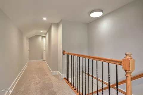 Entry Way - 909 E Holston Avenue Johnson City Tn 37601, Johnson City, TN 37601 photo 1 of 1