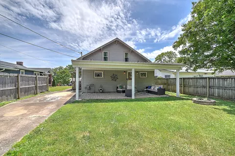 Exterior - 909 E Holston Avenue Johnson City Tn 37601, Johnson City, TN 37601 photo 8 of 19
